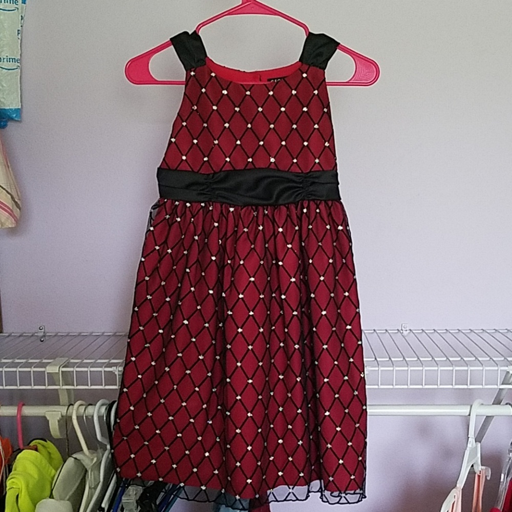 Little girls party dress worn once